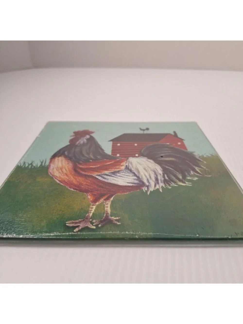SQUARE TEMPERED TEXTURED GLASS CUTTING BOARD ROOSTER BARN NON-SLIP SILICONE FEET